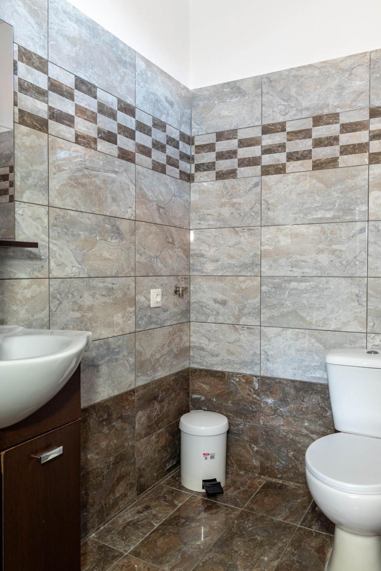 Aigli Luxury Studios Nea Roda Exterior foto